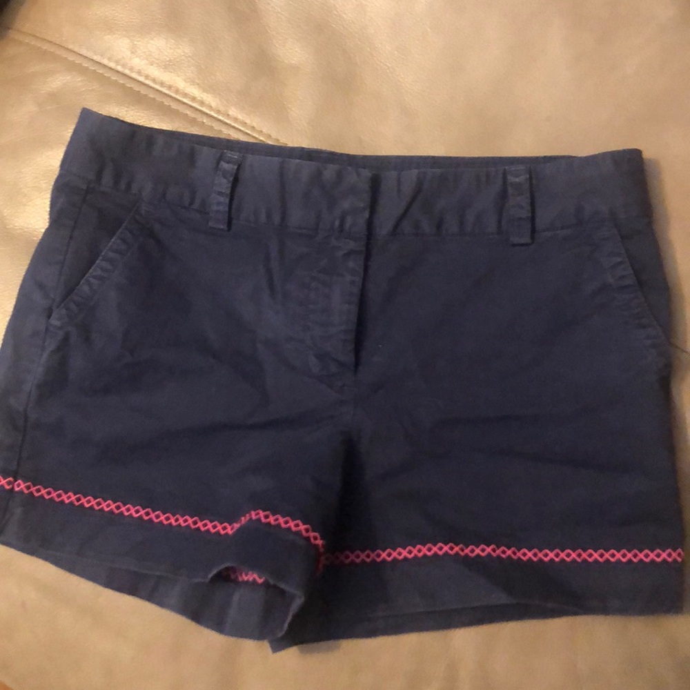 Vineyard vines shorts size 12